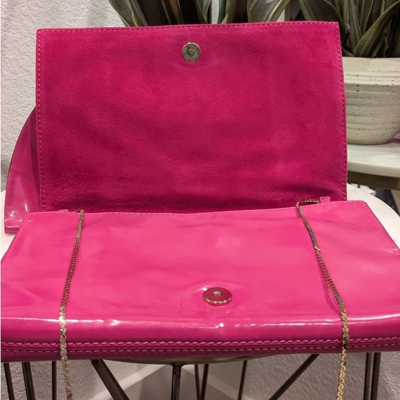 Valentino Garavani Lacca Bow Patent Leather Clutch Crossbody Fuchsia Y2K
